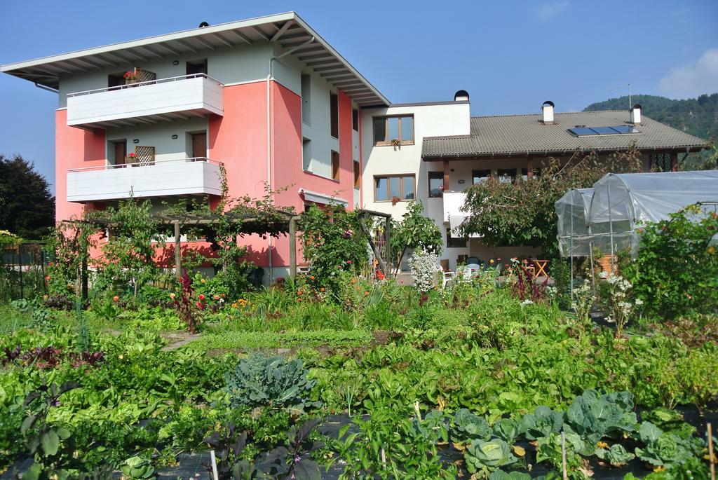 Agriturismo Bortolotti 페르지네 발수가나 외부 사진