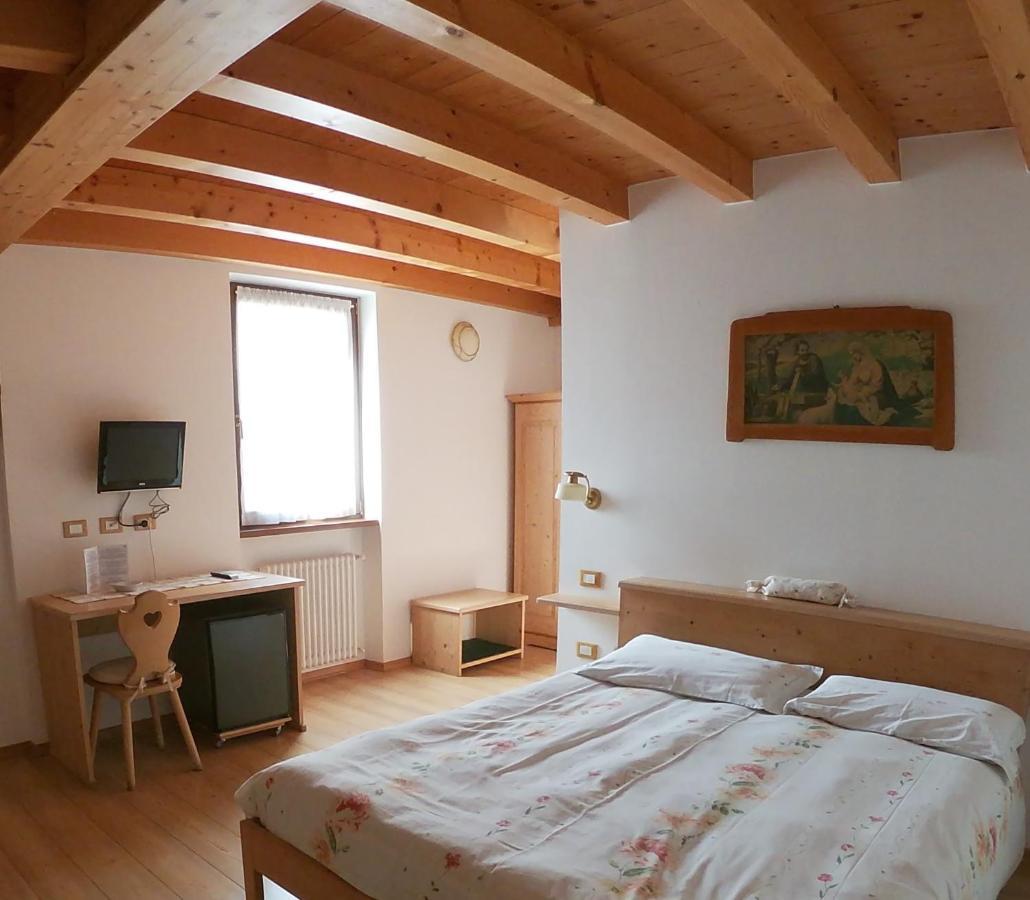 Agriturismo Bortolotti 페르지네 발수가나 외부 사진